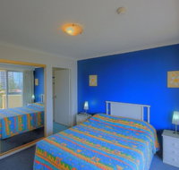 Surfers Beachside Holiday Apartments - ACT Tourism