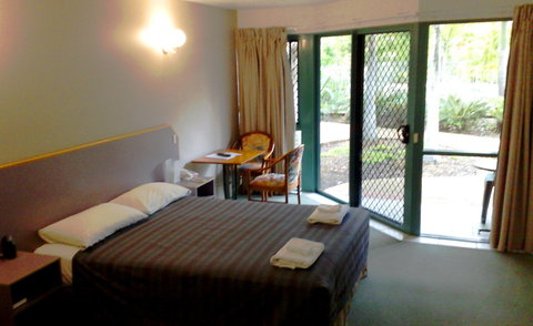 Capricorn Motel & Conference Centre - ACT Tourism 2