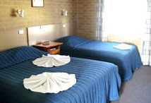 Tenterfield Bowling Club Motor Inn - ACT Tourism 2