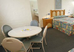 Best Western Blue Diamond Motor Inn - ACT Tourism 1