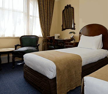 Hadleys Hotel - ACT Tourism 0