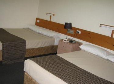 Banjo Paterson Inn - ACT Tourism 3