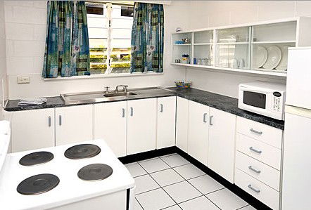 Bayside Apartment Hotel - ACT Tourism 1