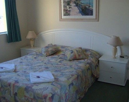 Fairseas Apartments - ACT Tourism 3