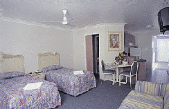 Alexandra Serviced Apartments - ACT Tourism 0