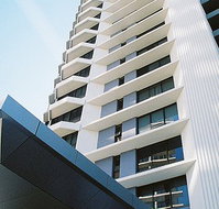 Surfers Century Apartments - ACT Tourism