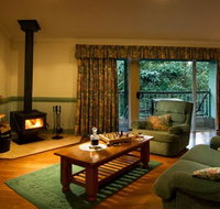 Clouds Of Montville Mountain Resort Motel - ACT Tourism
