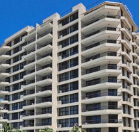 Clubb Coolum Beach - ACT Tourism