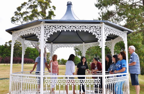 Poplars Inn - ACT Tourism 5