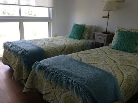 Crest Apartments - ACT Tourism 5