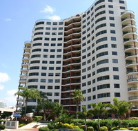Meriton Apartments - ACT Tourism
