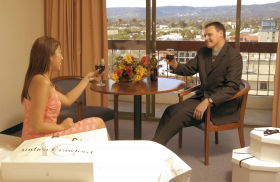 Parkside Hotel & Motel - ACT Tourism 0