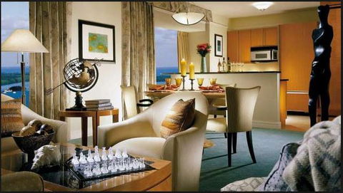 A A A Short Long Stay - ACT Tourism 0