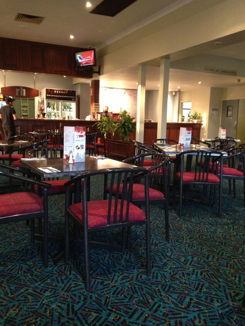 Reepham Hotel - ACT Tourism 0