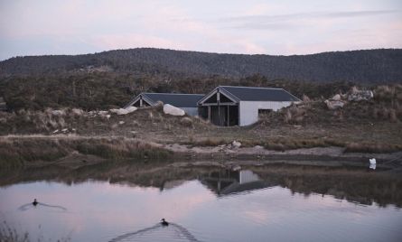 Pender Lea Chalets - Snowy Mountain Accommodation - ACT Tourism 0