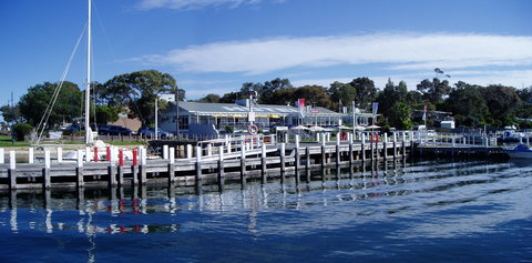 Metung Hotel - ACT Tourism 0