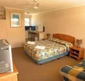 Montego Mermaid Beach Motel - ACT Tourism