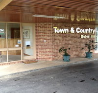 Town amp Country Motor Inn Forbes - ACT Tourism