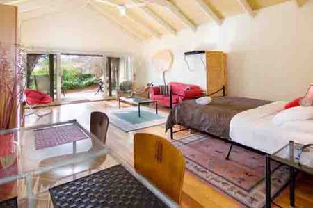 Double Nut Chalets - ACT Tourism 1
