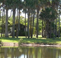 Lanis Holiday Island - ACT Tourism