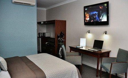 Pastoral Hotel Motel - ACT Tourism 1