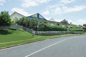 Seabreeze Resort Hotel - ACT Tourism 1