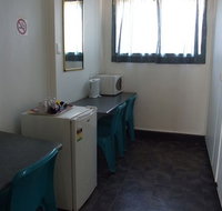 Cool Palms Motel - ACT Tourism