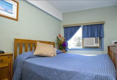 Seabreeze Hotel - ACT Tourism 3