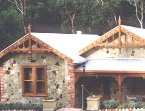 Inala Country Retreat - ACT Tourism 0