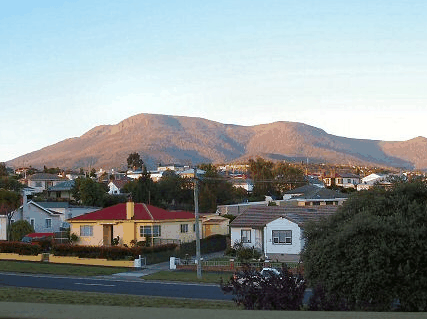 Hobart Apartments - ACT Tourism 3