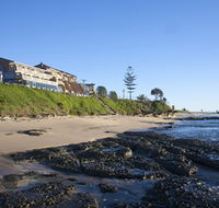 Oceanfront Motel - ACT Tourism