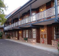 Montville Mountain Inn - ACT Tourism