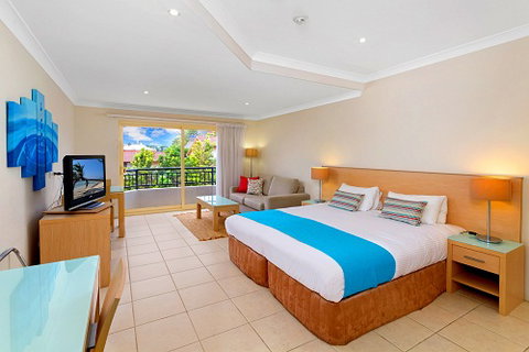 Terrigal Sails Serviced Apartments - ACT Tourism 1