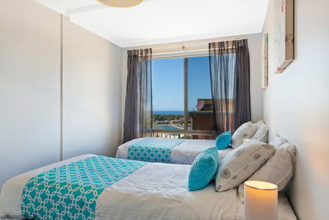 Panoramic Townhouses By Lisa - ACT Tourism 3