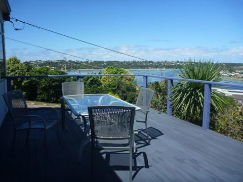 Merimbula Holiday Rentals - ACT Tourism 5