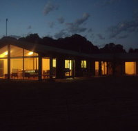 Walkerville South Accommodation - ACT Tourism