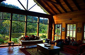 Hampton NSW ACT Tourism