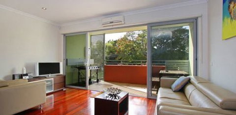 Moonah On Capel Holiday Accommodation - ACT Tourism 1