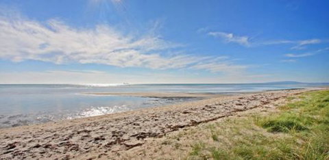 Moonah On Capel Holiday Accommodation - ACT Tourism 6