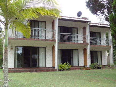 Coochie Haven Holiday Units - ACT Tourism 0