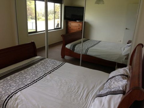 Eaglehawk Neck Beach House - ACT Tourism 8