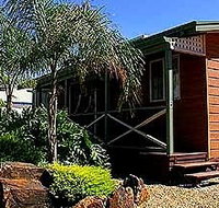 Bentley's Cabin Park Port Pirie - ACT Tourism