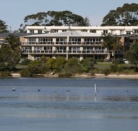 Waterview Luxury Apartments - ACT Tourism