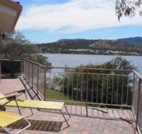 Derwent Retreat - ACT Tourism