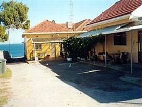 Bay View Holiday Flats - ACT Tourism 0