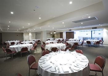 Quality Hotel Batman's Hill On Collins - ACT Tourism 2