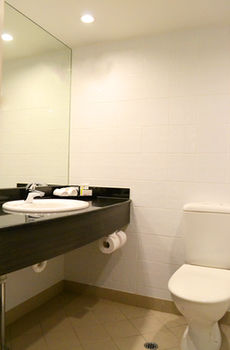 Mercure Sydney International Airport - ACT Tourism 0