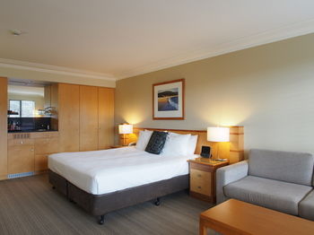 Coogee Bay Hotel - Boutique - ACT Tourism 21