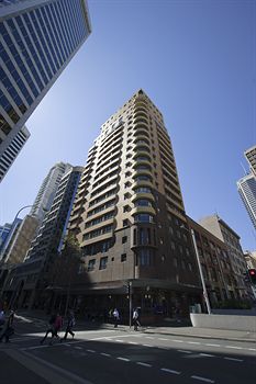 Seasons Harbour Plaza - ACT Tourism 4