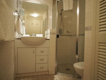 Seasons Harbour Plaza - ACT Tourism 20